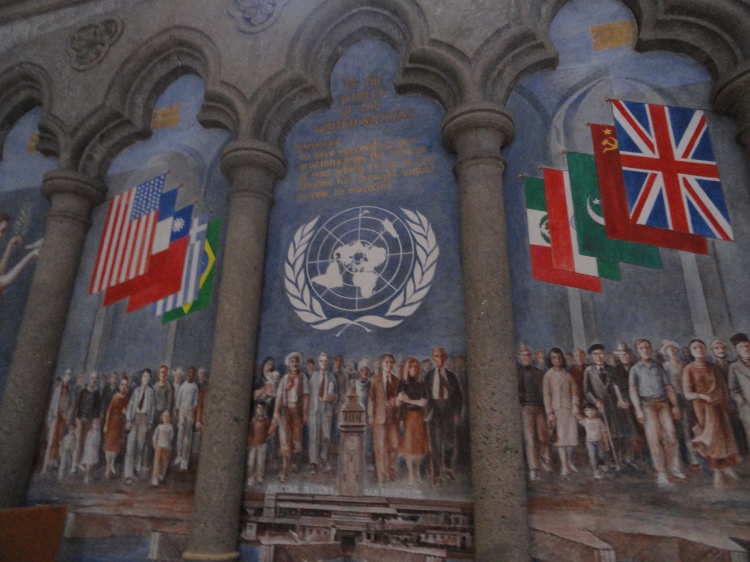 grace-cathedral-UN-mural
